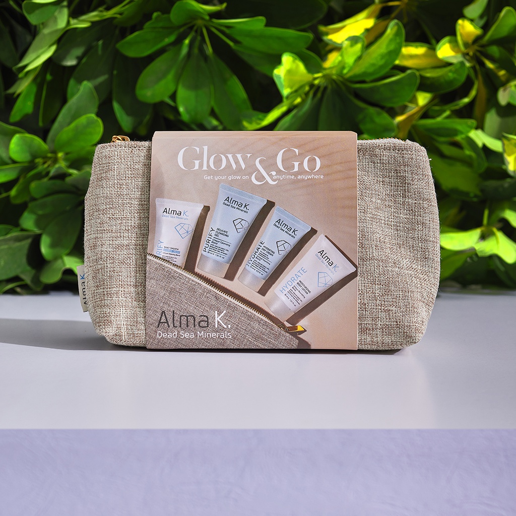 Набір для подорожей Glow &amp; Go Women Travel Kit